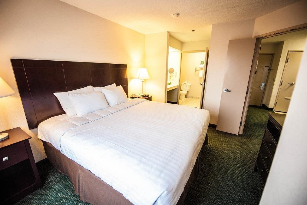 Greystone Inn & Suites Vance Kültér fotó